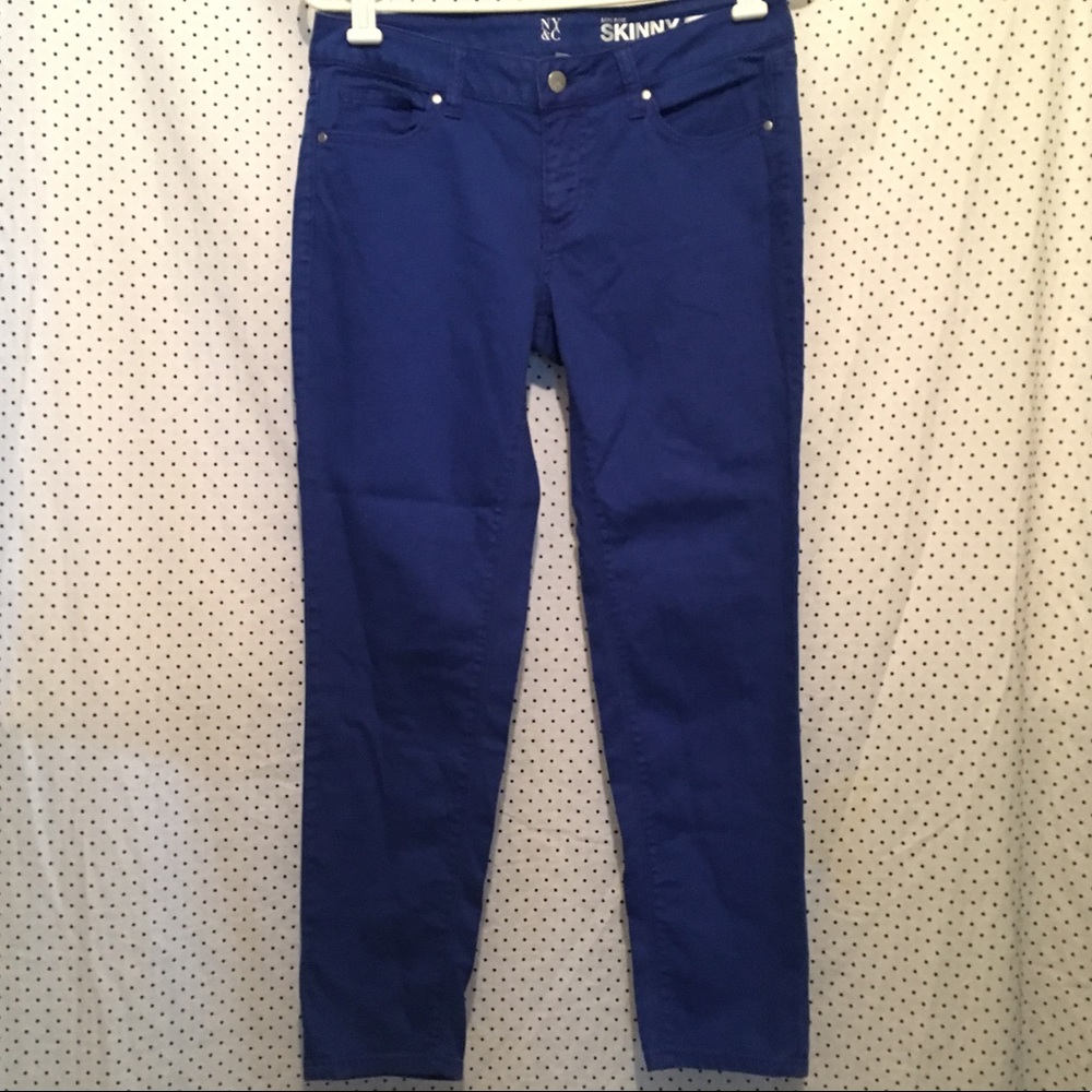 New York and Company Blue Curvy Skinny Jeans - Picture 1 of 7